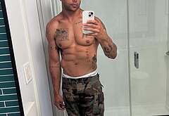 Mason Gooding nude and dick bulge photos