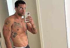 Mason Gooding nude and dick bulge photos