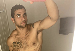 Mason Gooding nude and dick bulge photos