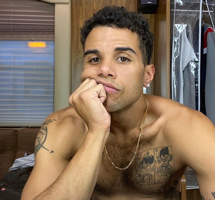 Mason Gooding nude and dick bulge photos