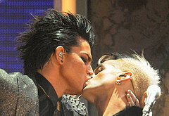 Adam Lambert hot gay kiss moments