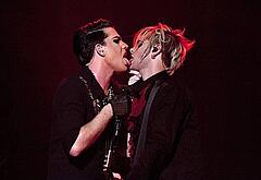 Adam Lambert hot gay kiss moments