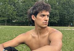 Omar Apollo naked and sexy pics