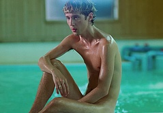 Troye Sivan nude and sexy photos