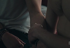 Jackson Gallagher gay kiss in Glitch