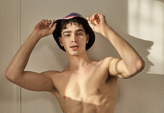 Isaac Powell nude and sexy