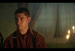 Archie Renaux shirtless scenes in Shadow And Bone