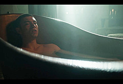 Archie Renaux shirtless scenes in Shadow And Bone