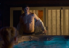 Archie Renaux shirtless scenes in The Other Zoey