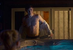Archie Renaux shirtless scenes in The Other Zoey