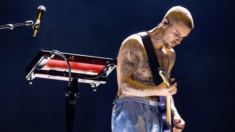 Silk Boxers and Confidence: Justin Bieber Redefines Grammys Style