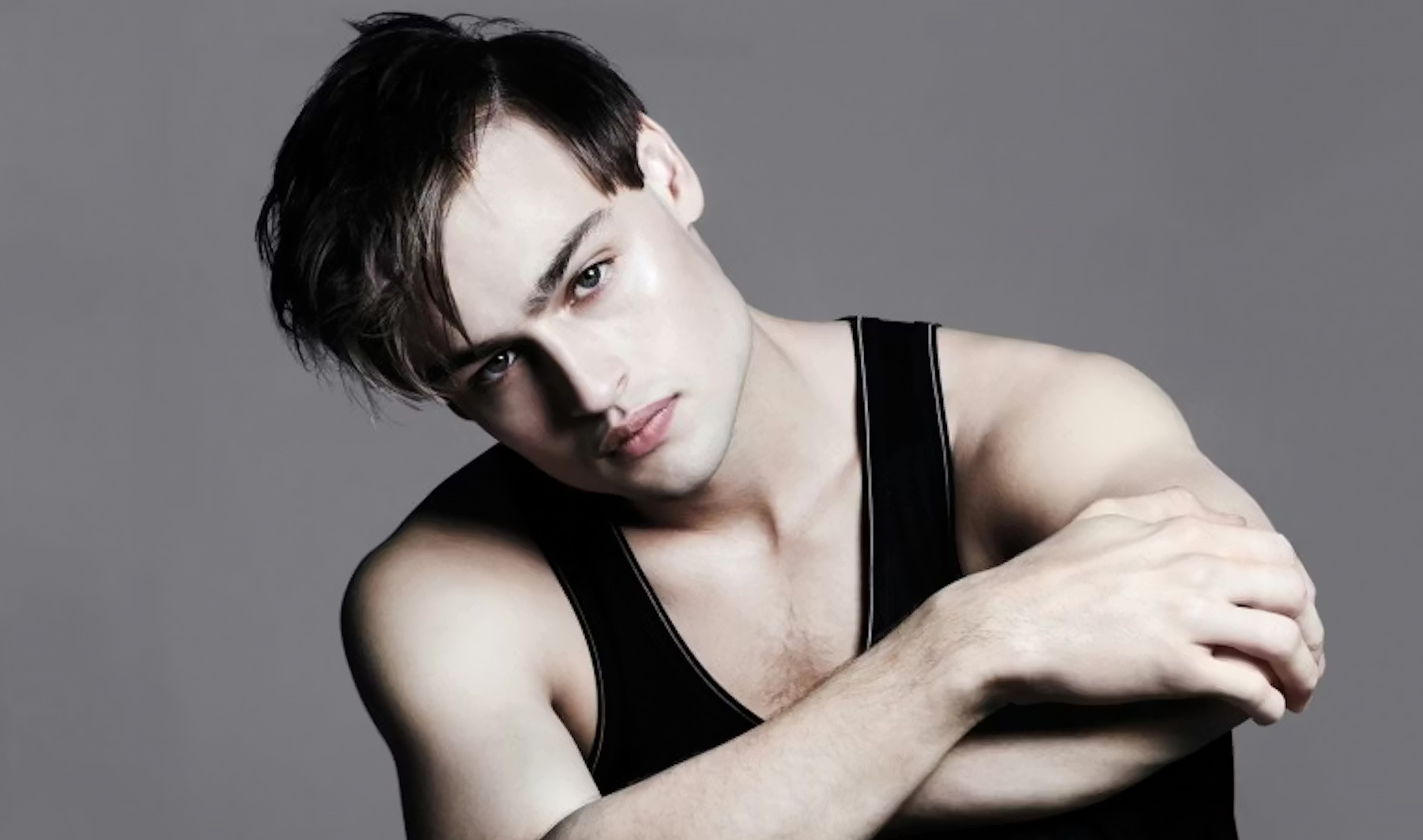 Douglas Booth Nude Videos And Gay NSFW Scenes Collection