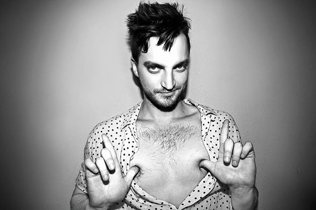 Richard Harmon Nude NSFW Pics & Gay Sex Videos Collection